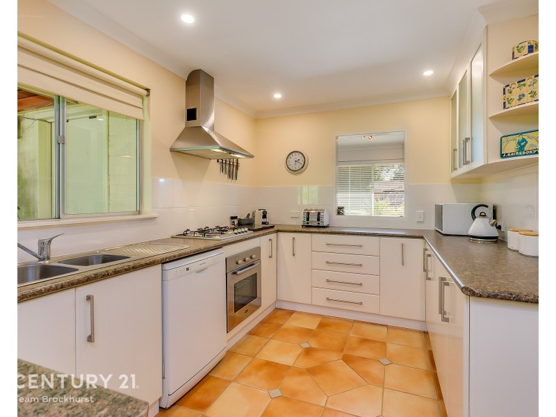 115 Regency Drive, Thornlie WA 6108