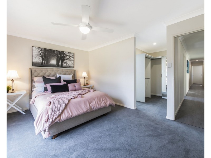 42 Mallee Way, Forrestfield WA 6058
