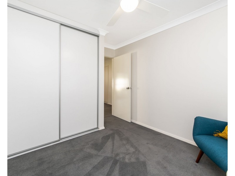 42 Mallee Way, Forrestfield WA 6058
