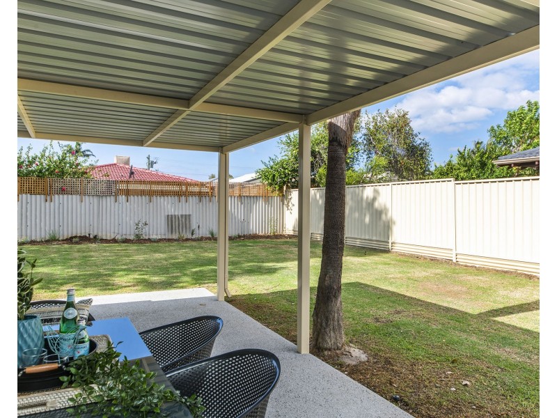 42 Mallee Way, Forrestfield WA 6058