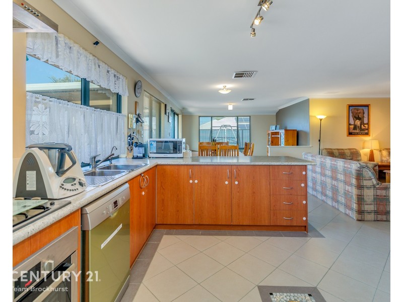 74 Tarradee Circuit, Thornlie WA 6108