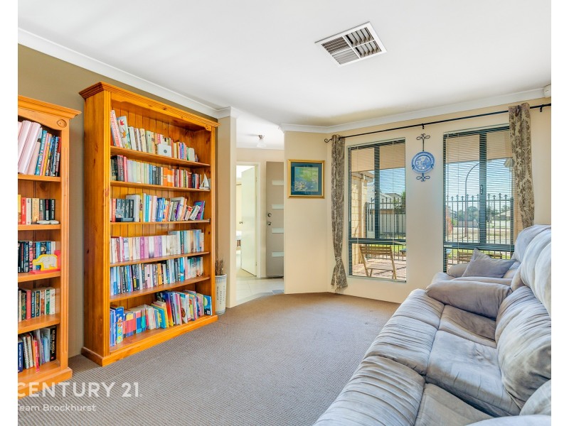74 Tarradee Circuit, Thornlie WA 6108