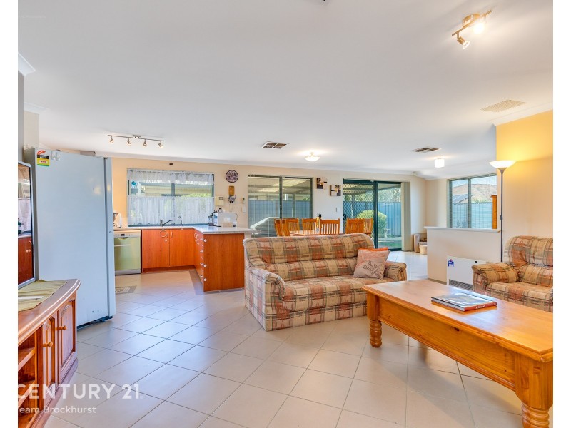 74 Tarradee Circuit, Thornlie WA 6108