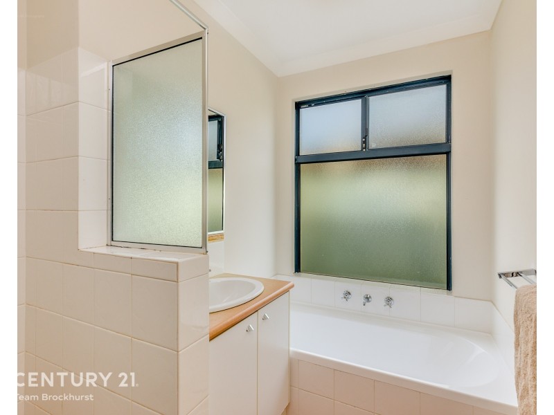 6 Waterfront Parkway, Shoalwater WA 6169