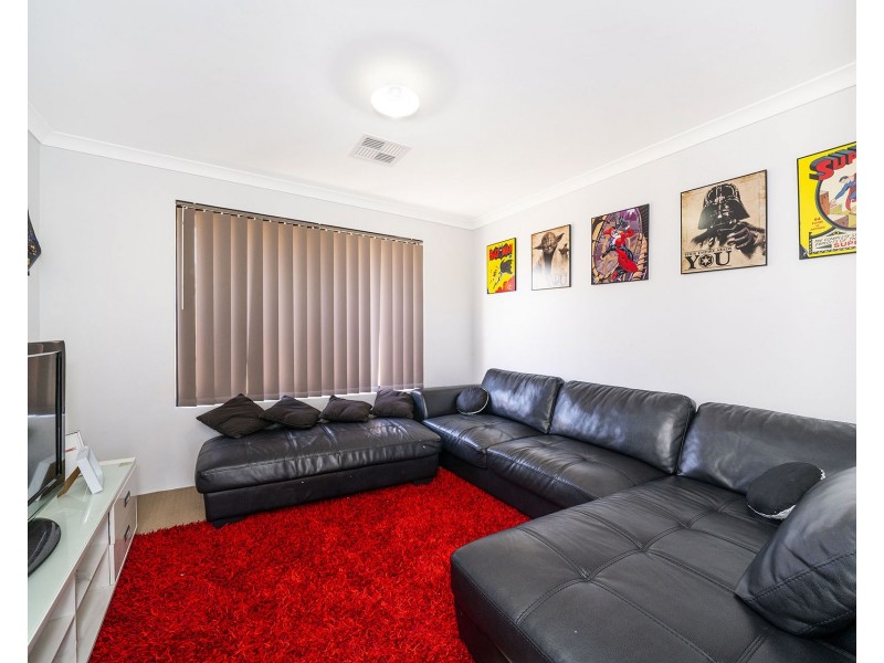 72 Bantry Drive, Maddington WA 6109