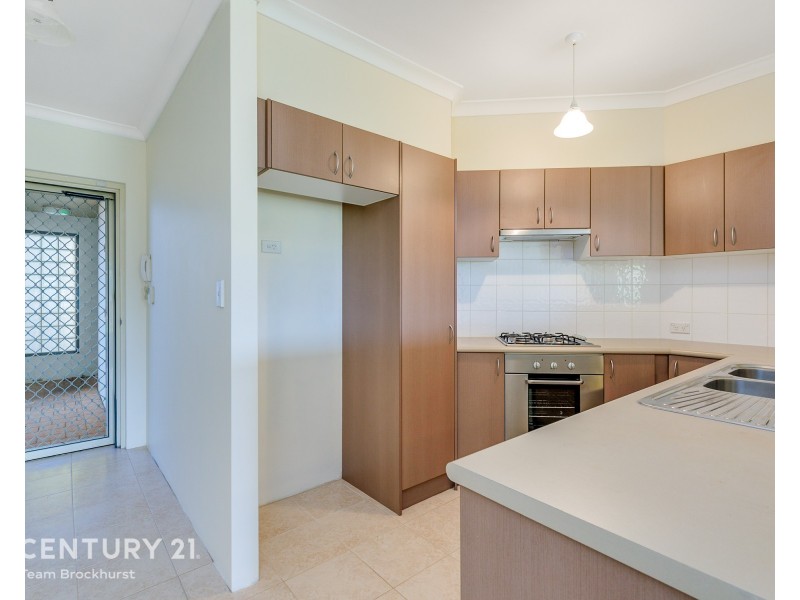 12/17 Southdown Place, Thornlie WA 6108