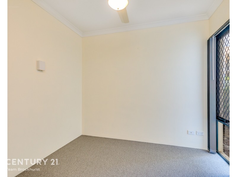 12/17 Southdown Place, Thornlie WA 6108