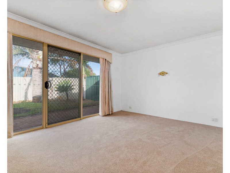 16 Greenhood Court, Gosnells WA 6110