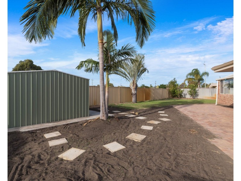16 Greenhood Court, Gosnells WA 6110