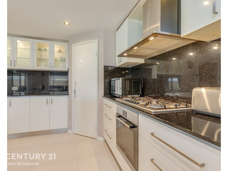 20 Januk Turn, South Guildford WA 6055