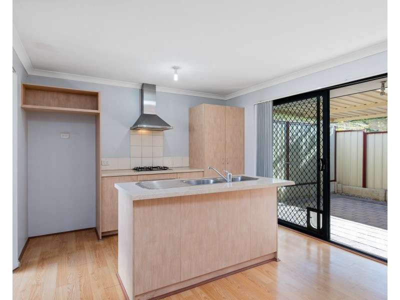 2/17 Hartley Street, Gosnells WA 6110