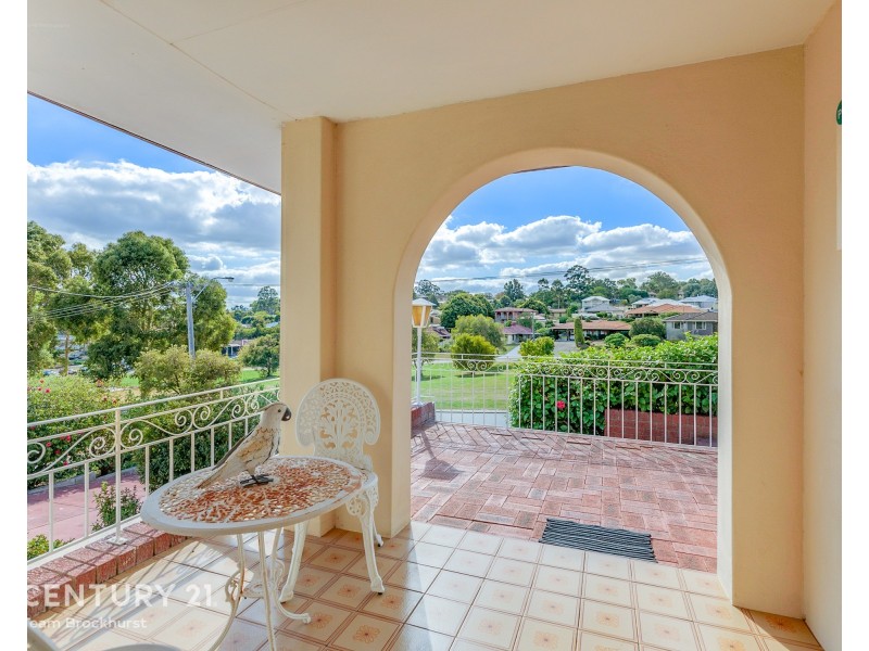 46 Churchill Drive, Swan View WA 6056