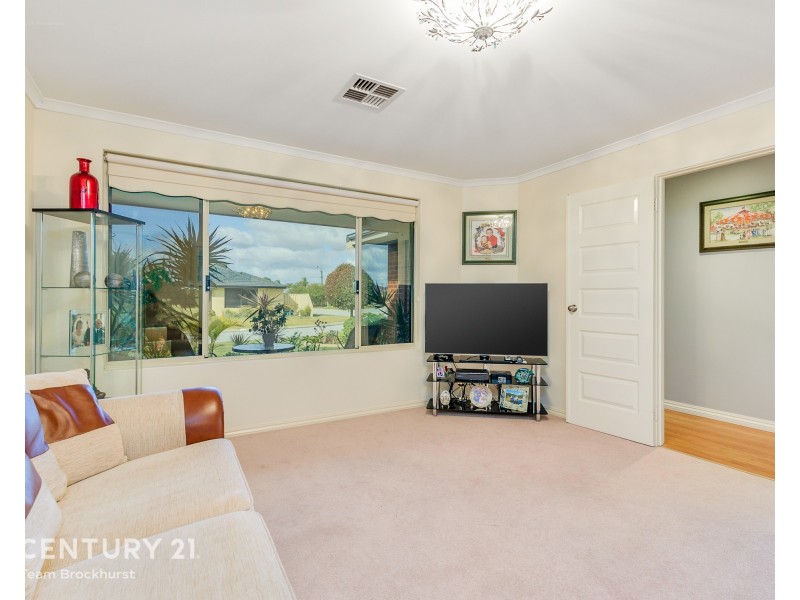 2 Gullima Court, Huntingdale WA 6110
