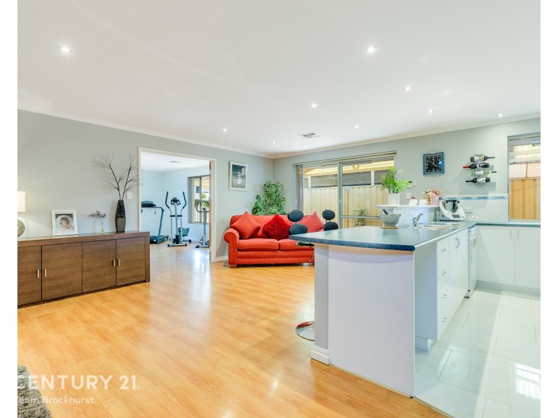 2 Gullima Court, Huntingdale WA 6110