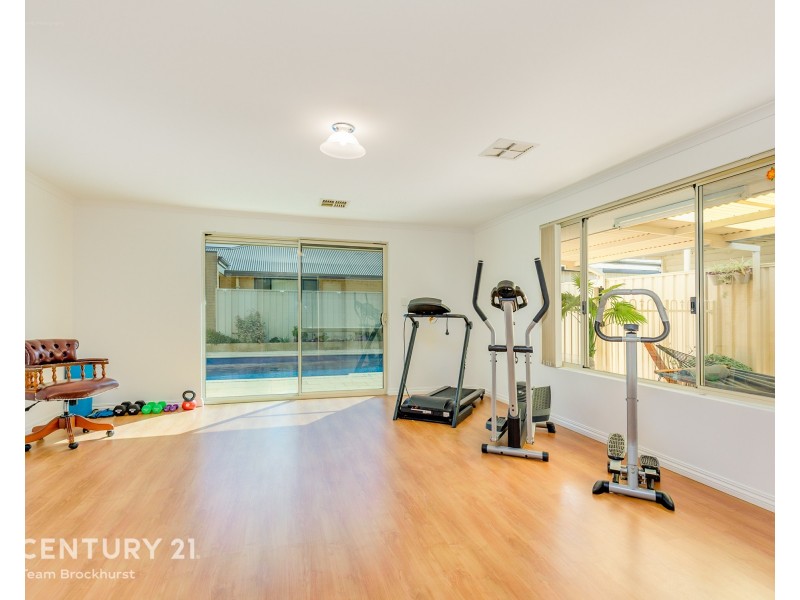 2 Gullima Court, Huntingdale WA 6110