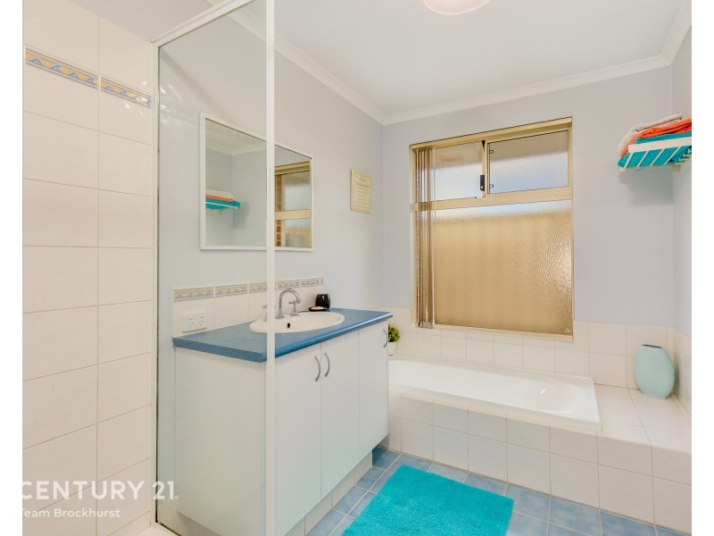 2 Gullima Court, Huntingdale WA 6110