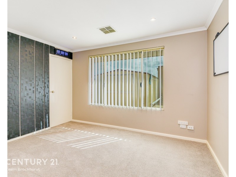 2 Gullima Court, Huntingdale WA 6110