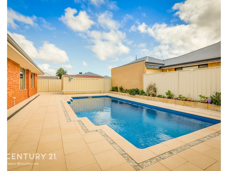 2 Gullima Court, Huntingdale WA 6110