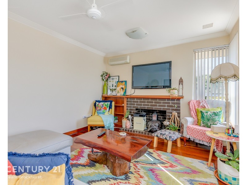 2 Barber Place, Riverton WA 6148