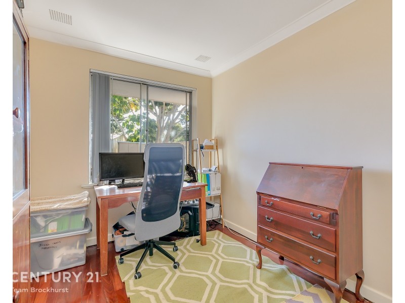 2 Barber Place, Riverton WA 6148