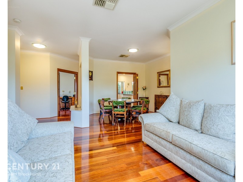 40 Winter Drive, Thornlie WA 6108