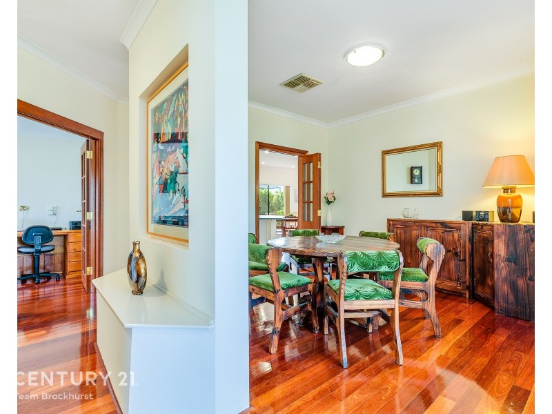 40 Winter Drive, Thornlie WA 6108