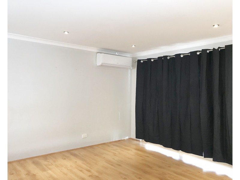 16 Kinghorn Place, Redcliffe WA 6104