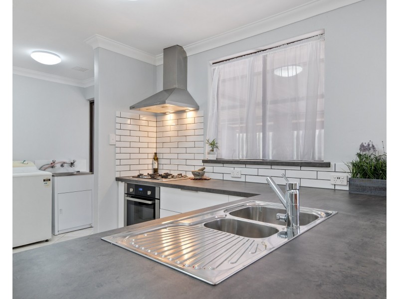 84 Huntingdale Road, Huntingdale WA 6110