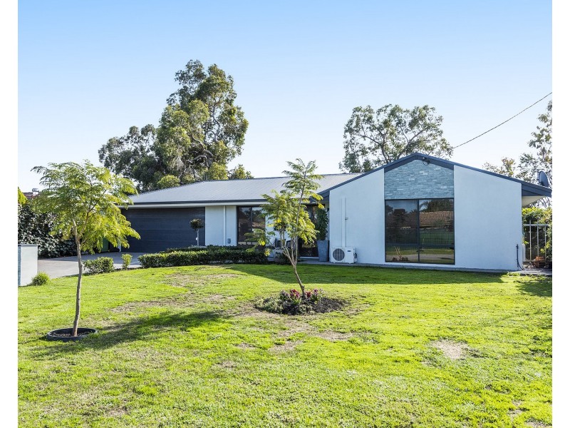 36 Redtingle Road, Camillo WA 6111