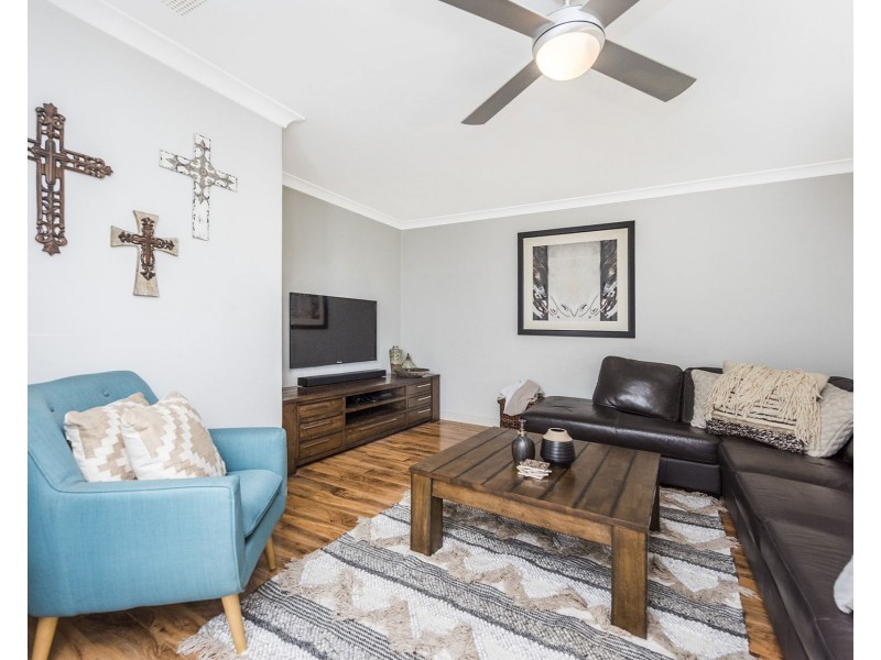 36 Redtingle Road, Camillo WA 6111