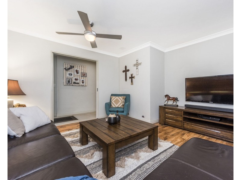 36 Redtingle Road, Camillo WA 6111