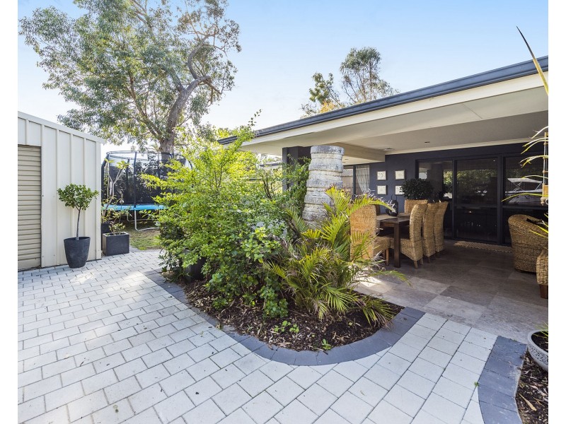 36 Redtingle Road, Camillo WA 6111