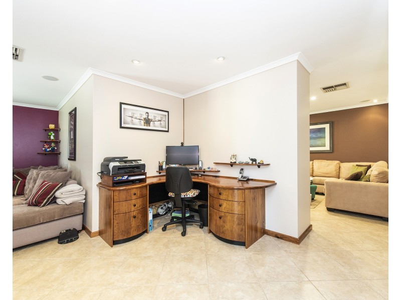 23 Hambly Crescent, Canning Vale WA 6155