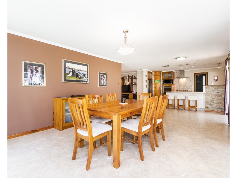 23 Hambly Crescent, Canning Vale WA 6155