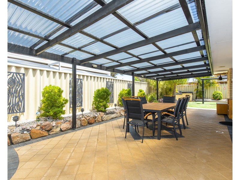 23 Hambly Crescent, Canning Vale WA 6155