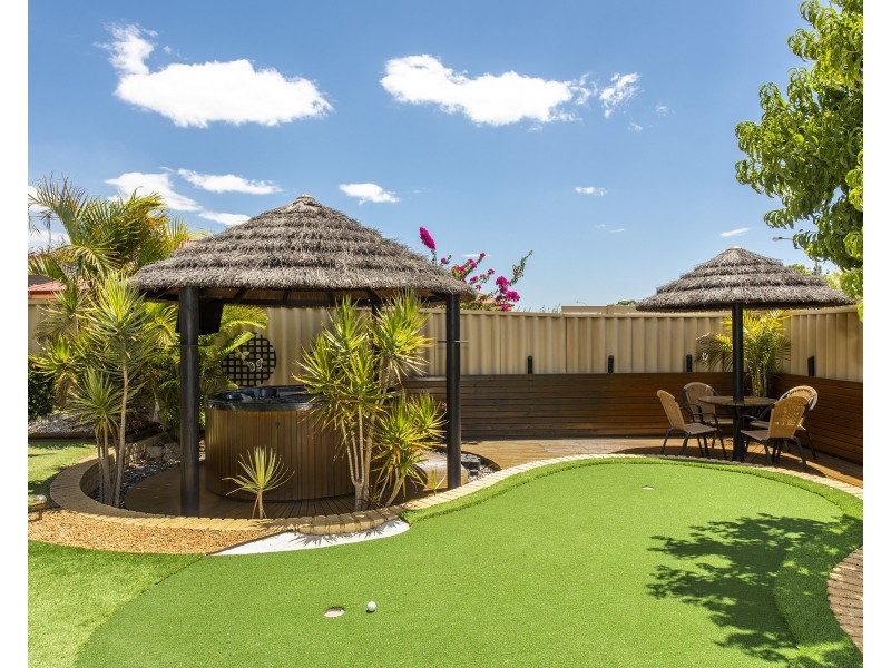 23 Hambly Crescent, Canning Vale WA 6155