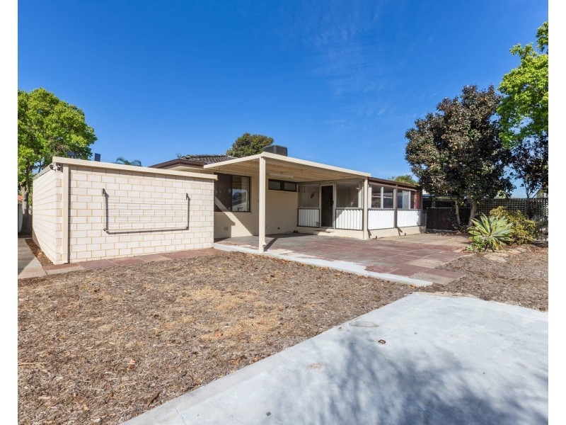 5 Wilsley Street, Gosnells WA 6110