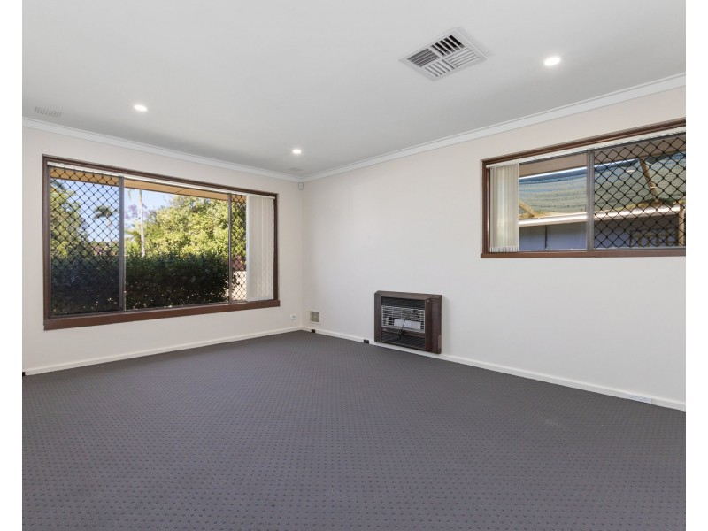 5 Wilsley Street, Gosnells WA 6110