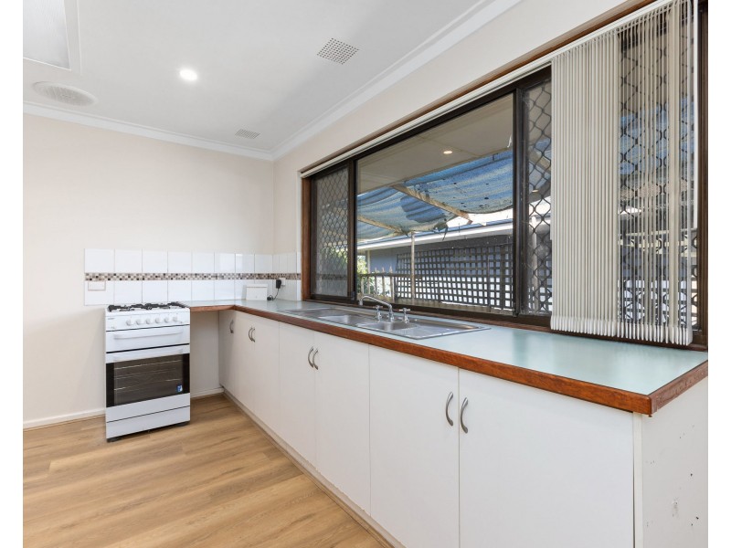 5 Wilsley Street, Gosnells WA 6110
