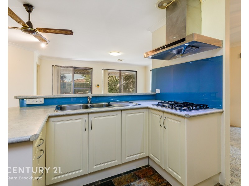 29 Lakesend Road, Thornlie WA 6108