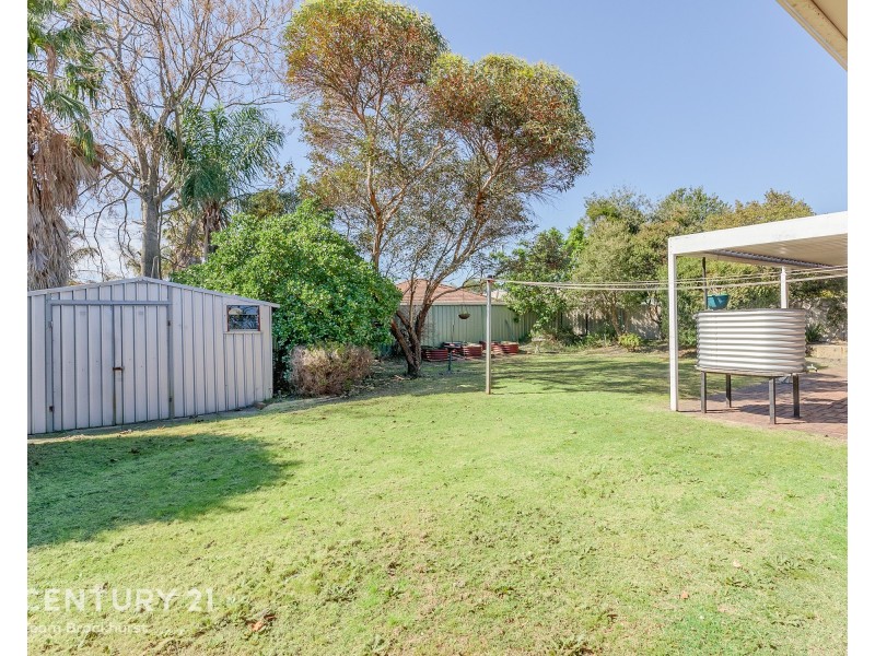 29 Lakesend Road, Thornlie WA 6108