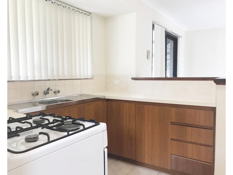 2 Ambassador Court, Thornlie WA 6108