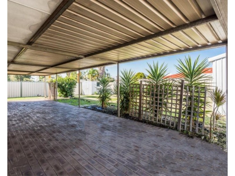 2 Ambassador Court, Thornlie WA 6108