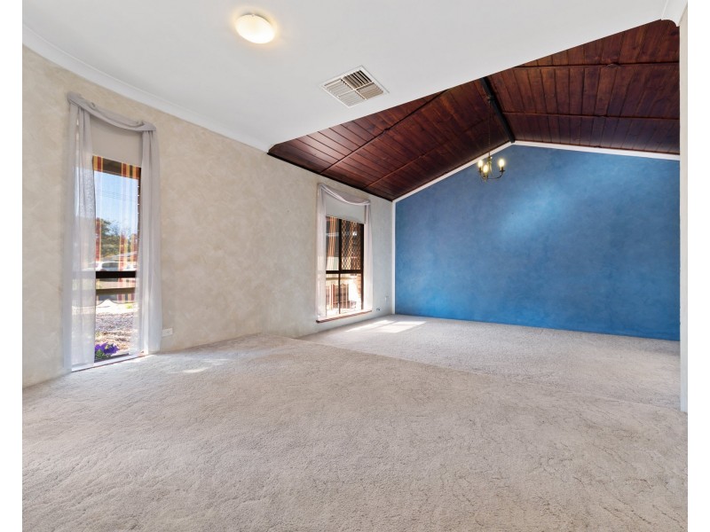 19 Wilkinson Street, Gosnells WA 6110