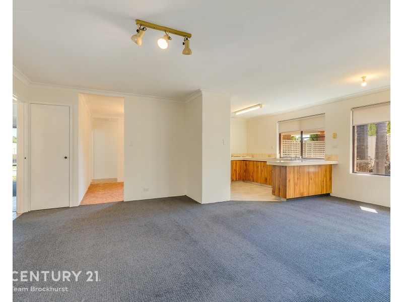 76 Forest Crescent, Thornlie WA 6108