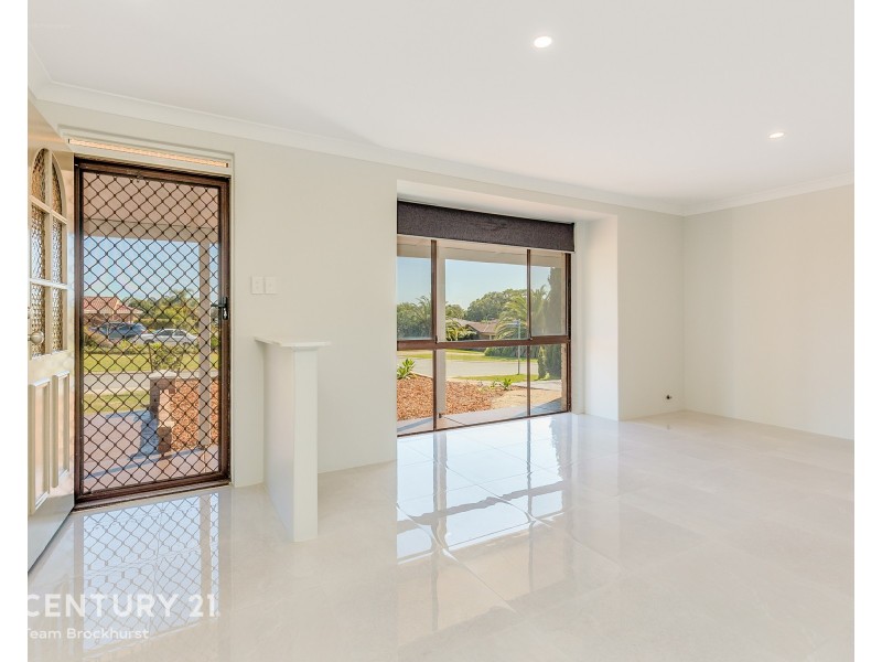 10 Explorer Drive, Thornlie WA 6108