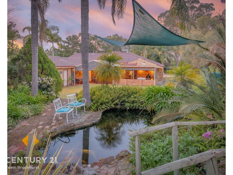 8 Melaleuca Court, Canning Vale WA 6155