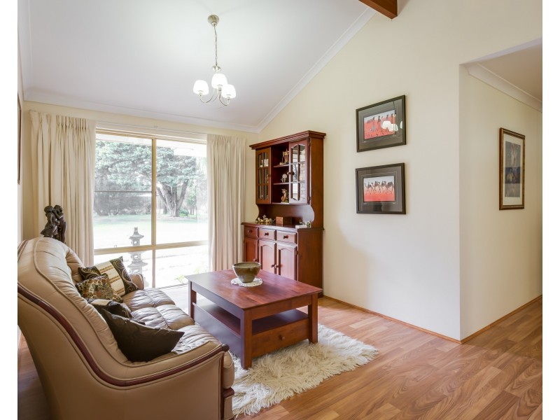 8 Melaleuca Court, Canning Vale WA 6155
