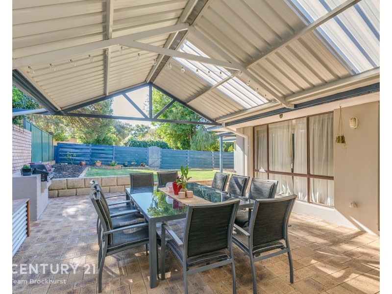 90 Regency Drive, Thornlie WA 6108