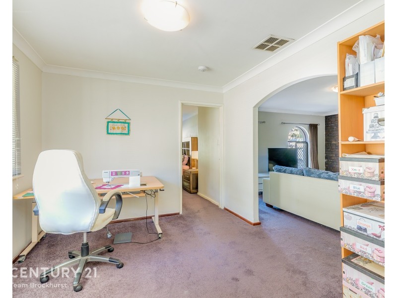 90 Regency Drive, Thornlie WA 6108